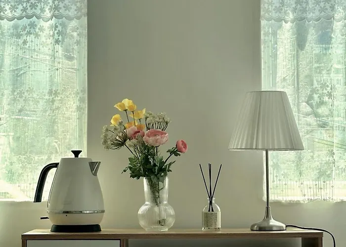 Appartement 1 Stop To Seomyeon&jeonpo Café Street , 1-minute Walk To International Finance Center Station , Large Supermarket , The Base Camp For Traveling In *